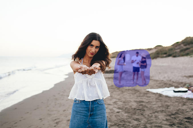 how to remove photobombers out of a picture